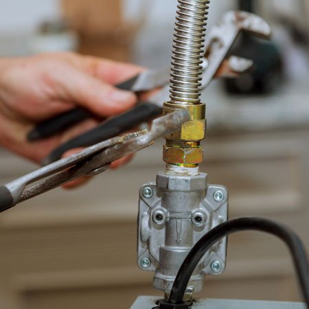 Truckee-Appliance-Repair-Men-image_45